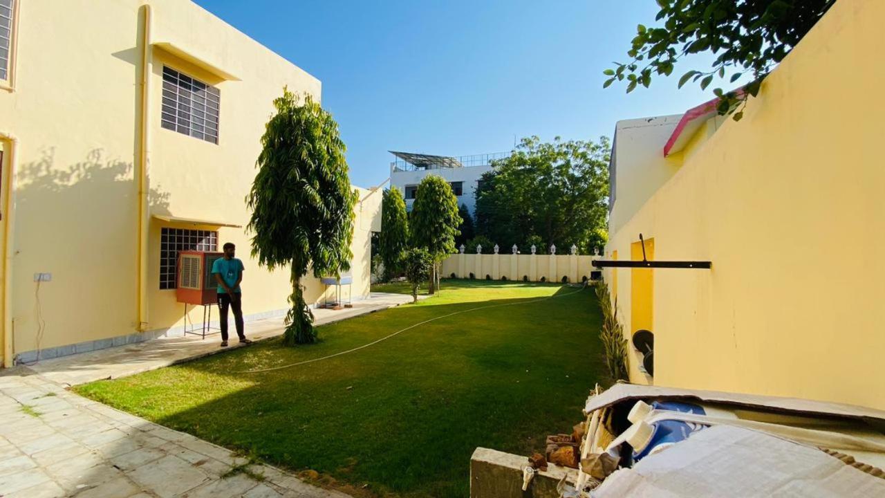 Saket Guest House Jaipur Eksteriør billede